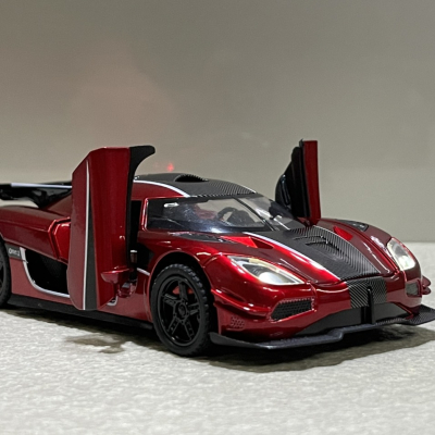​Mô hình xe Koenigsegg One1 tỷ lệ 1:32