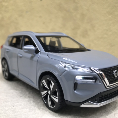 Mô hình xe NISSAN Xtrail 2023 tỷ lệ 1:32