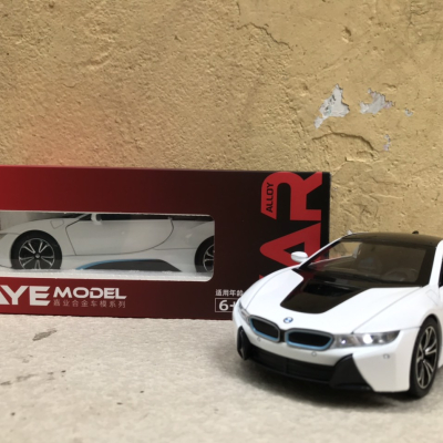 Mô hình xe ô tô BMW I8 tỷ lệ 1:24