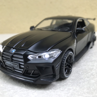 Mô hình xe ô tô BMW M4 Coupe 2022 tỷ lệ 1:32