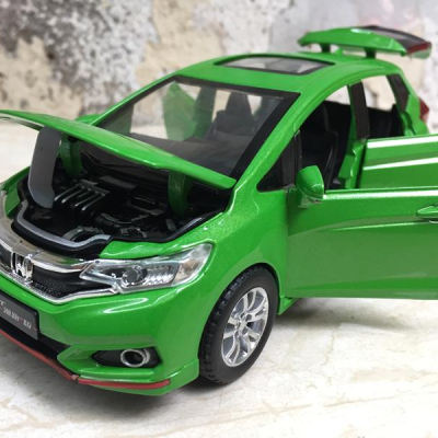 Mô hình xe Ô TÔ Honda FiT 2019 tỷ lệ 1:32