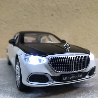 Mô hình xe ô tô Maybach S680 2022 tỷ lệ 1:24