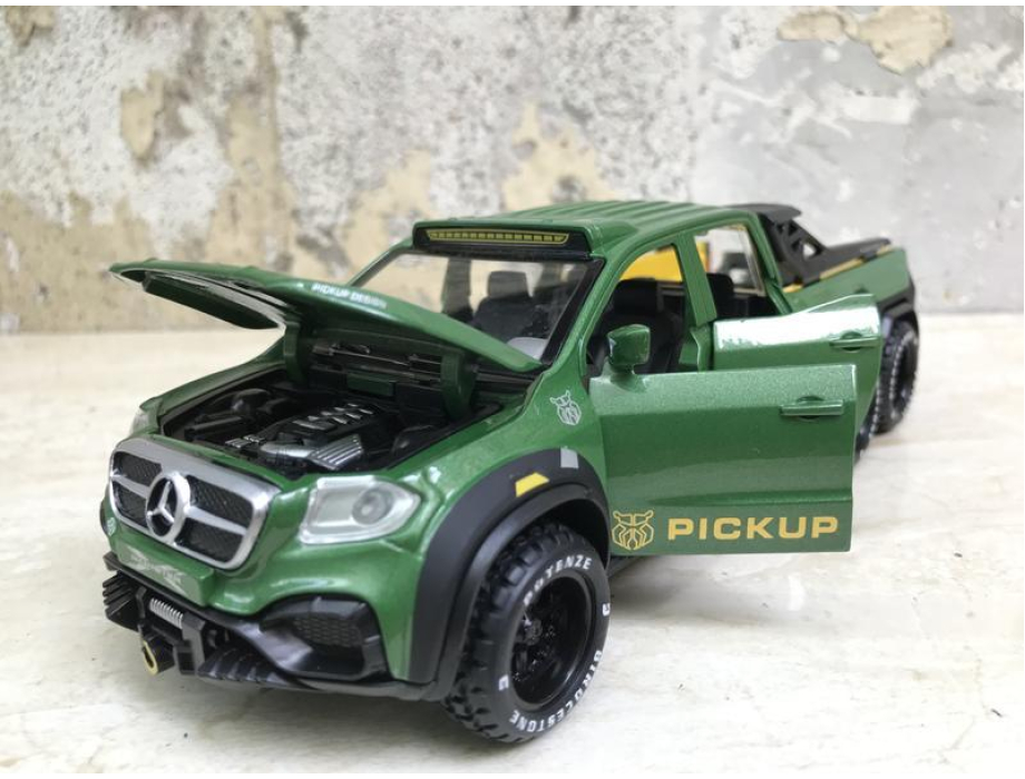 Mô hình xe Ô TÔ MERCEDES BENZ CLASS 6X6 tỷ lệ 1:32 Mô hình xe Ô TÔ MERCEDES BENZ CLASS 6X6 tỷ lệ 1:32