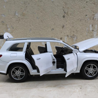 Mô hình xe ô tô Mercedes GLS 580 4Matic  tỷ lệ 1:32