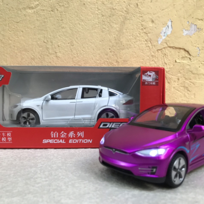 Mô hình xe ô tô TESLA Model 90X  tỷ lệ 1:32