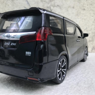 Mô hình xe ô tô Toyota Alphard Hybrid E-Four 2021 tỷ lệ 1:24