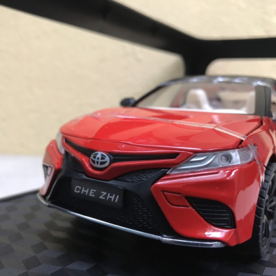 Mô hình xe ô tô TOYOTA CAMRY 2021 tỷ lệ 1:24