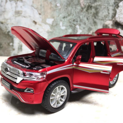 Mô hình xe Ô TÔ TOYOTA Land Cruiser 2018  tỷ lệ 1:32