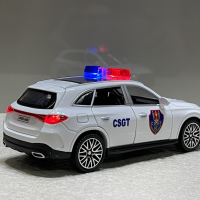 ​Mô hình xe Police Mercedes GLC-400 Dẫn đoàn CSGT tỷ lệ 1:32