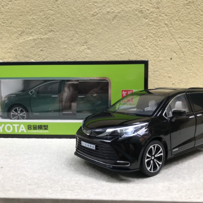 Mô hình xe TOYOTA SIENNA 2022 tỷ lệ 1:24