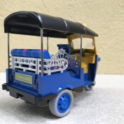 Mô hình xe ba bánh Tuk Tuk (Thai lan)  tỷ lệ 1:32
