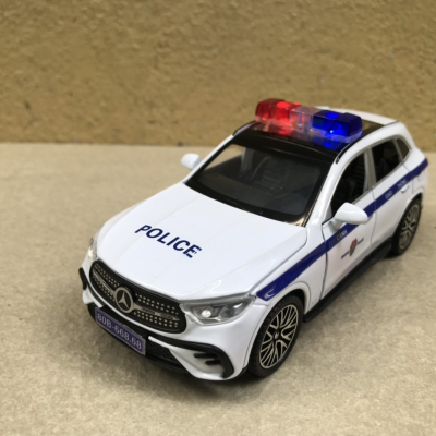 Mô hình xe Mercedes GLC Police CSGT  tỷ lệ 1:32