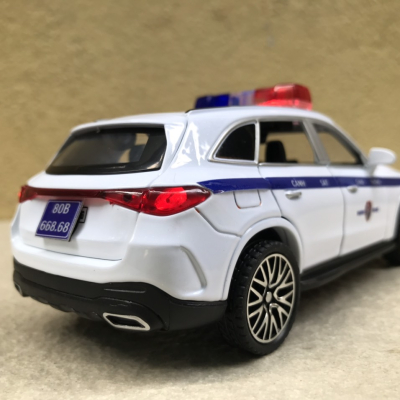 Mô hình xe Mercedes GLC Police CSGT  tỷ lệ 1:32