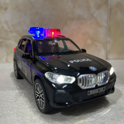 ​Mô hình xe Police CSCĐ 113 BMW X5 tỷ lệ 1:32 