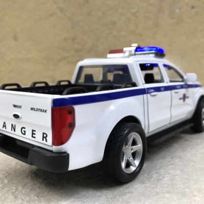 Mô hình xe Cảnh sát CSGT Ford Wildtrak  tỷ lệ 1:32
