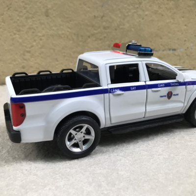 Mô hình xe Cảnh sát CSGT Ford Wildtrak  tỷ lệ 1:32