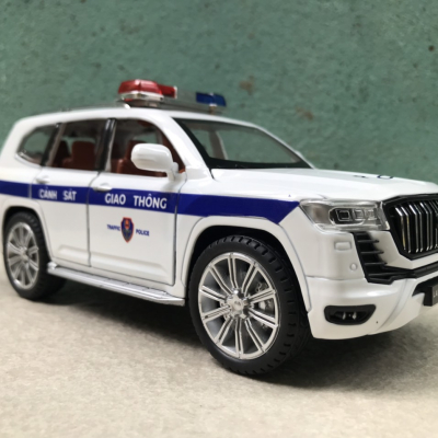Mô hình xe Cảnh sát CSGT LandCruiser-Prado tỷ lệ 1:24