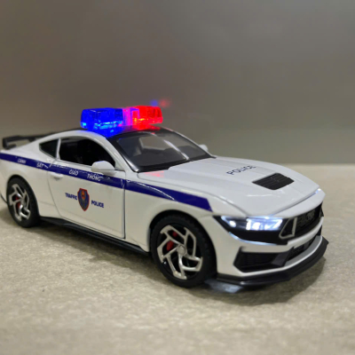 ​Mô hình xe Police Ford Mustang  CSGT 2026 tỷ lệ 1:32