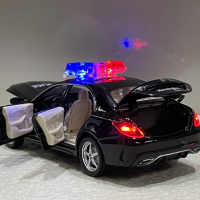 ​Mô hình xe Police Mercedes C260L-CSGT tỷ lệ 1:32