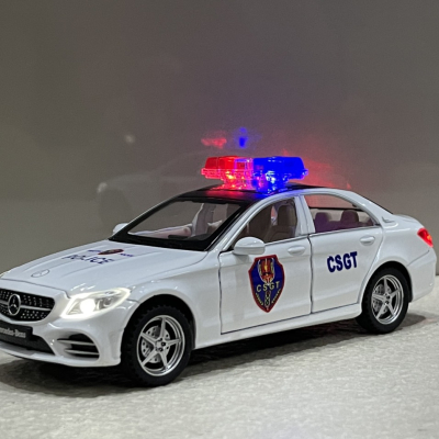 ​Mô hình xe Police Mercedes C260L-CSGT tỷ lệ 1:32