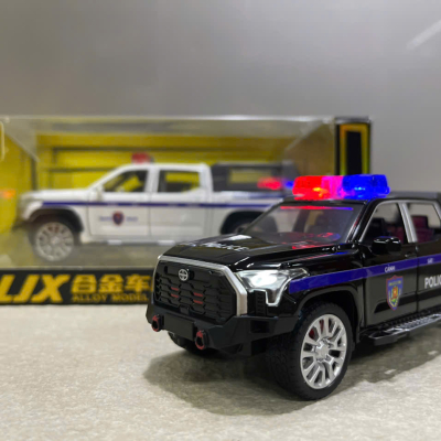 ​Mô hình xe Police Toyota TUNDRA CSCĐ 113  tỷ lệ 1:32
