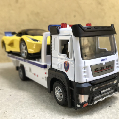 Mô hình xe Tải cứu hộ Police CSGT tỷ lệ 1:32