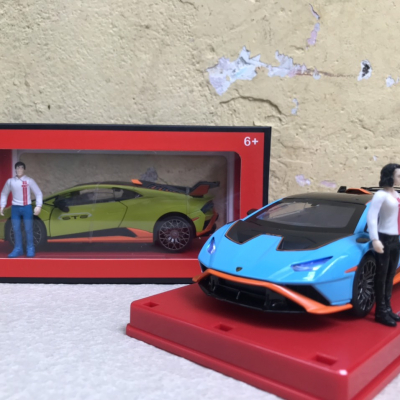 Mô hình xe Lamborghini Rambo Huracan STO tỷ lệ 1:32
