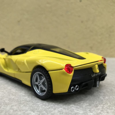 Mô hình xe ô tô Ferrari LA Ferrari  tỷ lệ 1:32