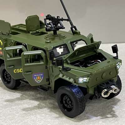 ​Mô hình xe Cảnh Sát Cơ Động M-TERRAIN Dongfeng tỷ lệ 1:32
