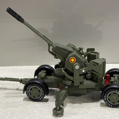 Mô hình xe quân sự Pháo phòng không ZU-23mm tỷ lệ 1:32