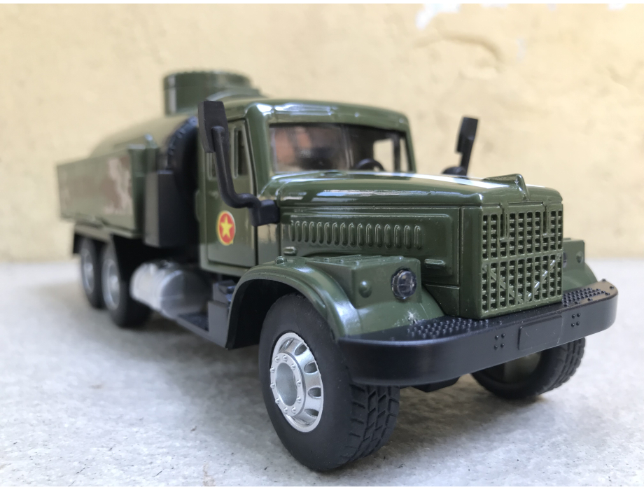 Mô hình xe Quân sự QĐND-VN Ural Xăng dầu  tỷ lệ 1:36