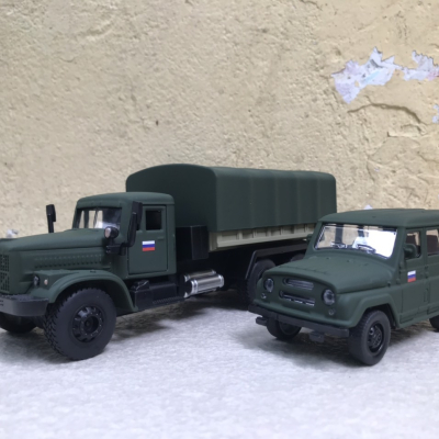 Mô hình xe Quân sự UAZ-469 Nga  tỷ lệ 1:36