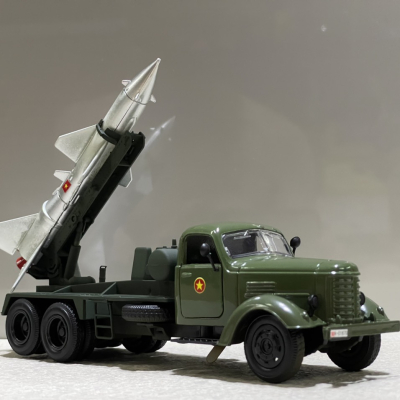 ​Mô hình xe Quân sự ZIS-150 tháp tên lữa SA-2 tỷ lệ 1:36