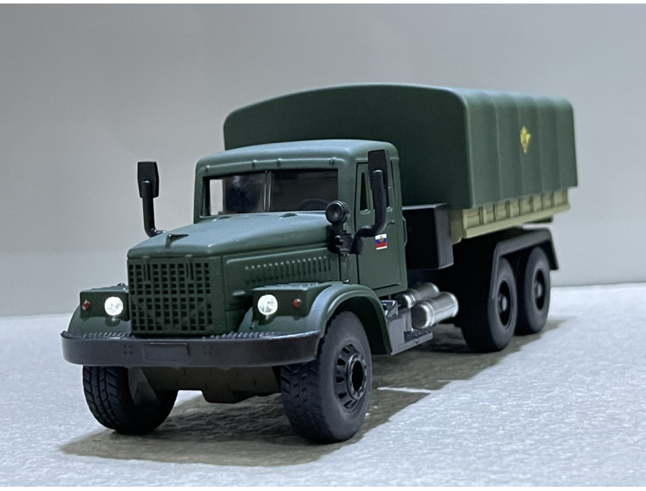 ​Mô hình xe Tải Quân sự Gaz 3308 1:36 Logo Kỷ Niệm A-80