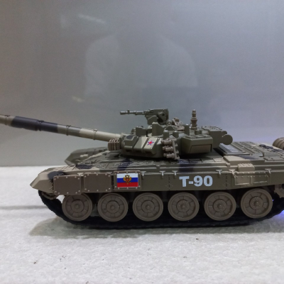 ​Mô hình Quân sự Xe TANK T-90M Việt Nam tỷ lệ 1:35