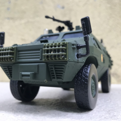 Mô hình xe Bọc thép ZFB-05 QĐND VN tỷ lệ 1:24