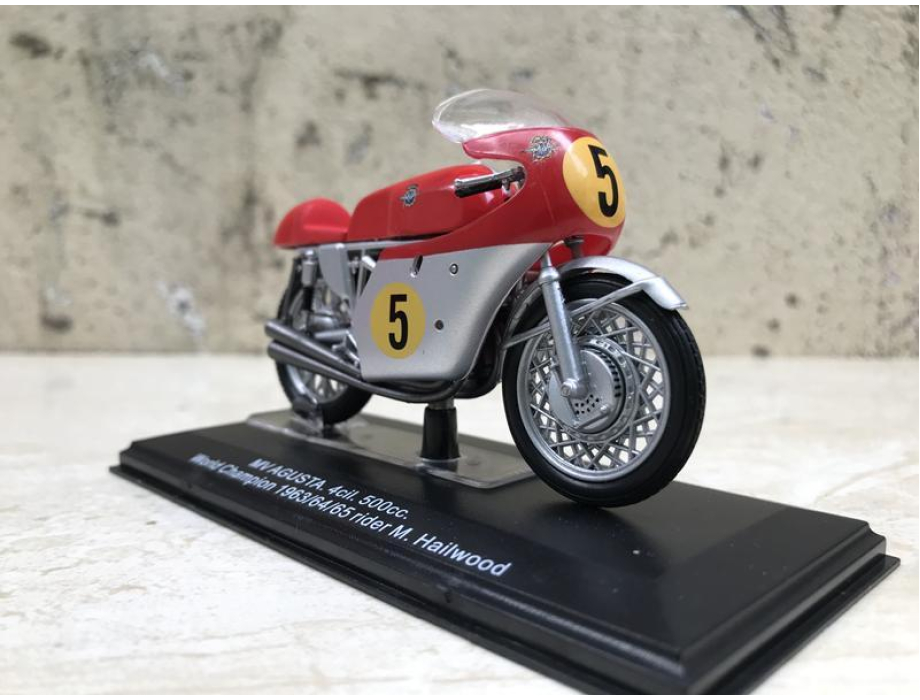 Mô hình xe mô tô cổ MV AGUSTA. 4cil. 500cc tỷ lệ 1:22 Mô hình xe mô tô cổ MV AGUSTA. 4cil. 500cc tỷ lệ 1:22