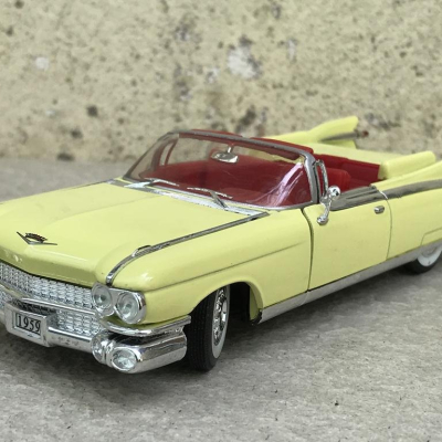 Mô hình xe cổ CADILLAC Eldorado 1959 tỷ lệ 1:32