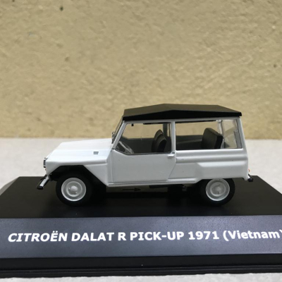 Mô hình xe cổ Citroen DALAT 1971 Việt Nam tỷ lệ 1:43