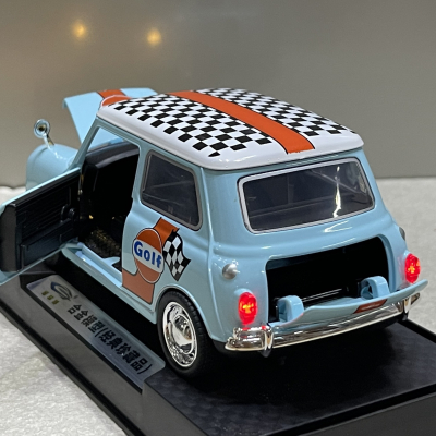 ​Mô hình xe Morris Mini Cooper 1967 tỷ lệ 1:32
