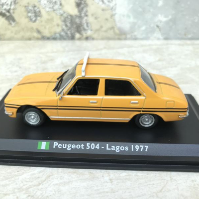 Mo hình xe ô tô cổ Peugeot 504 1977 tỷ lệ 1:43