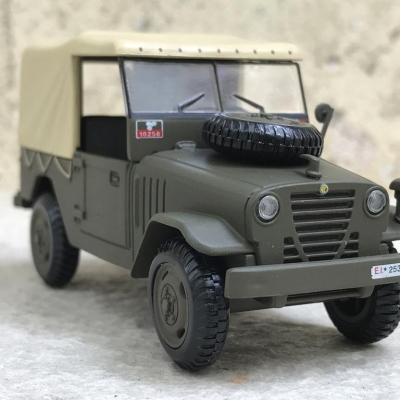 Mô hình xe quân sự Alfa Romeo AR.51 MATTA 1954 tỷ lệ 1:43